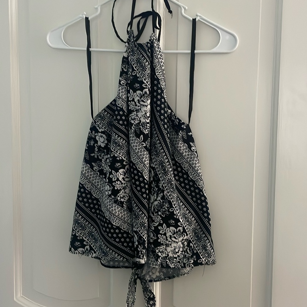 Abbeline halter open back top size XS
